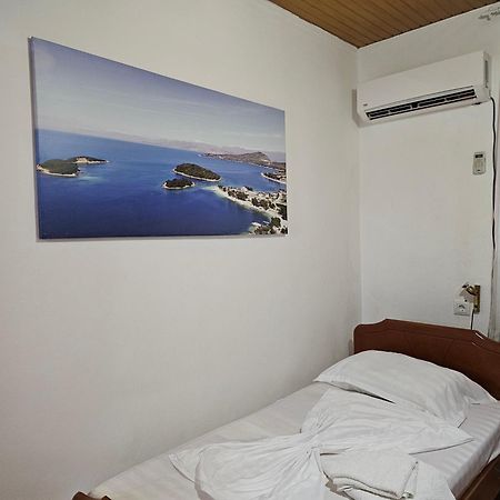 Vila Mulla Ksamil Bagian luar foto