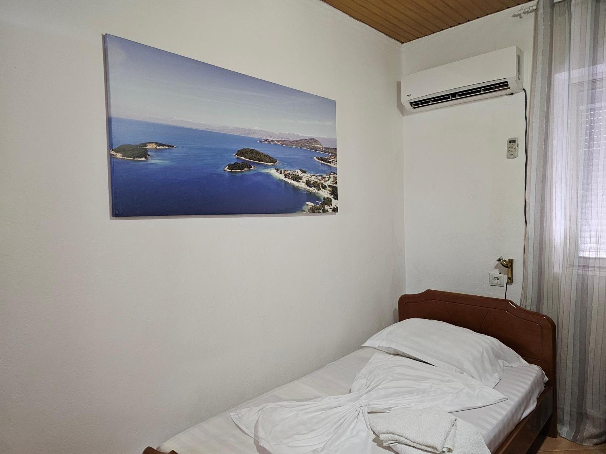 Vila Mulla Ksamil Bagian luar foto